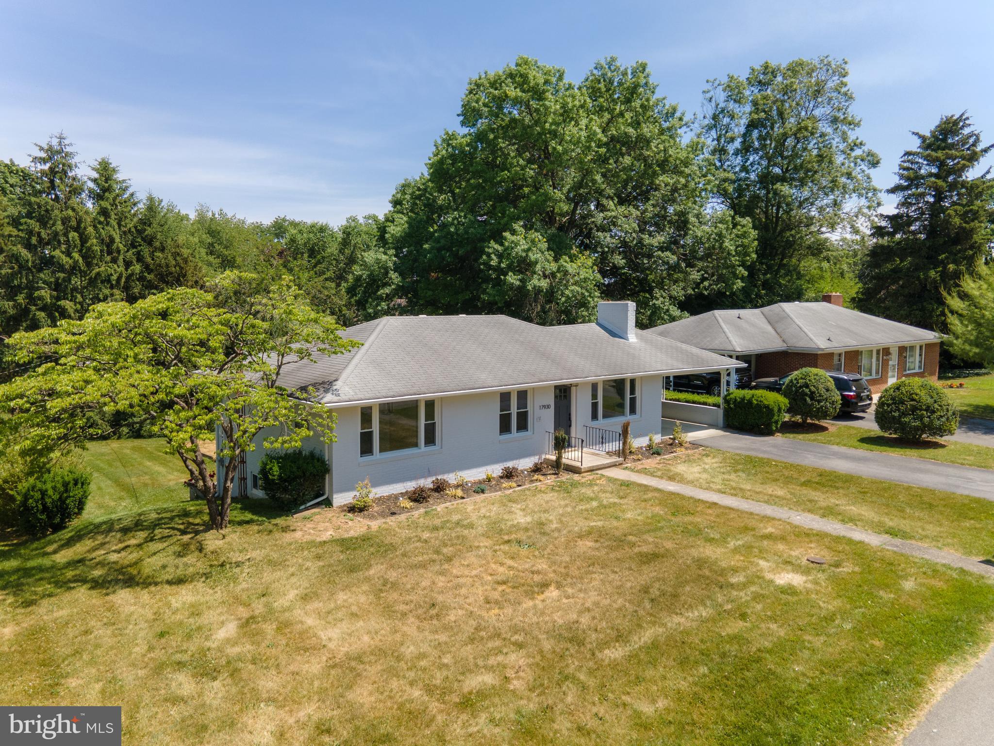 17930 Pin Oak Road Hagerstown, MD 21740 - Photo 9 of 57 Gallery Image 9
