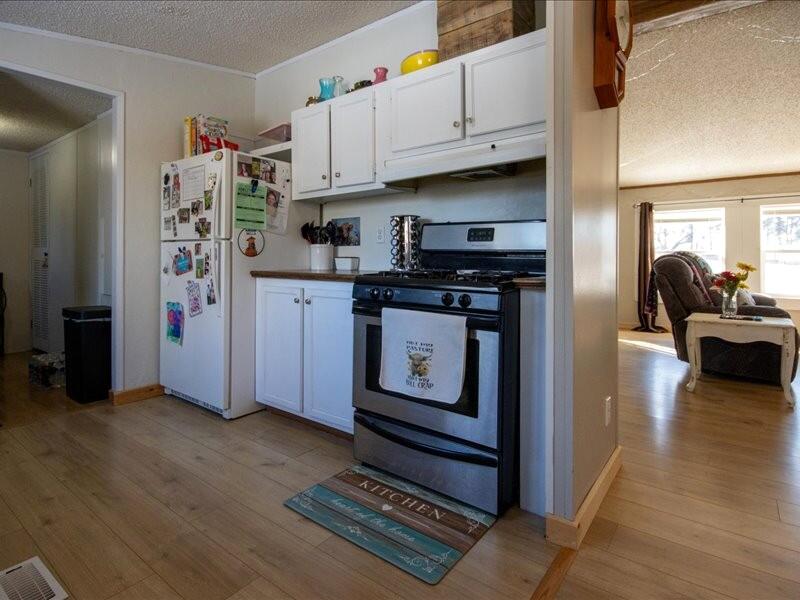 166 North Gordon Road Scottville, MI 49454 - Photo 12 of 29 16-166NGordon_2026-02-19-16