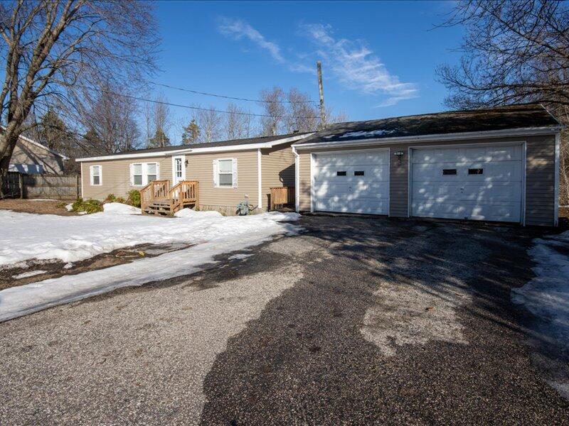 166 North Gordon Road Scottville, MI 49454 - Photo 2 of 29 26-166NGordon_2026-02-19-26