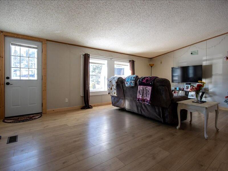 166 North Gordon Road Scottville, MI 49454 - Photo 5 of 29 03-166NGordon_2026-02-19-03