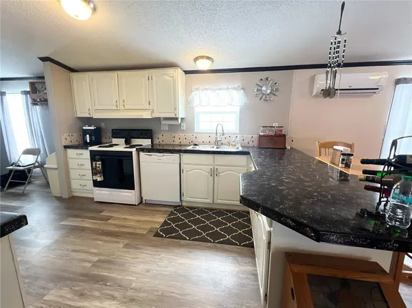 $184,900 | 63499 Highway 415, Wayland, NY 14572