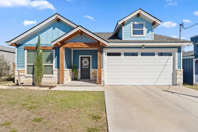 $335,000 | 1956 Greenwood Lane, Kingsland, TX 78639