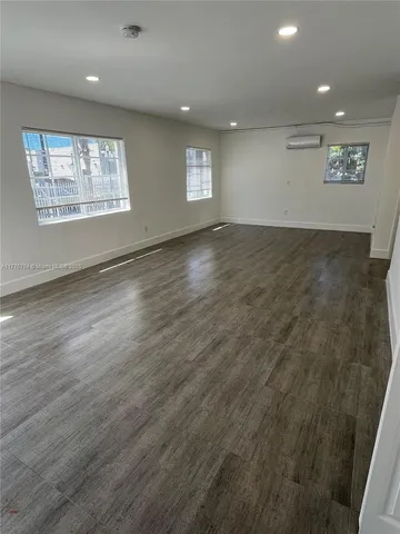 $1,590 | 7116 Bay Drive, Unit 6, Miami Beach, FL 33141