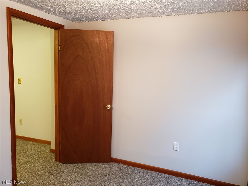 5643 New London Road Ashtabula, OH 44004 - Photo 17 of 18 Gallery Image 17