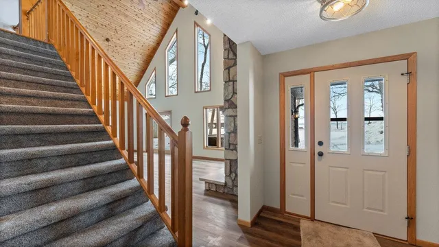 $549,900 | 9130 Highway 24, Annandale, MN 55302