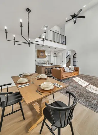 $899,000 | 707 South 9th Street, Waco, TX 76706