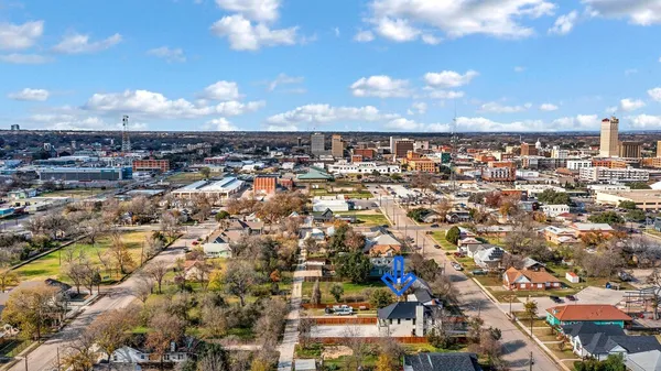 $899,000 | 707 South 9th Street, Waco, TX 76706