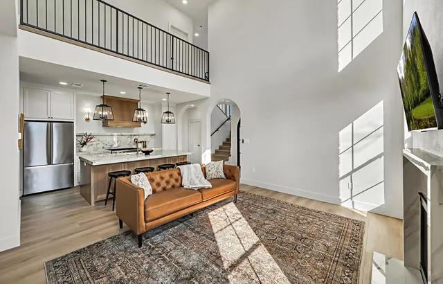 $899,000 | 707 South 9th Street, Waco, TX 76706