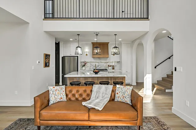 $899,000 | 707 South 9th Street, Waco, TX 76706