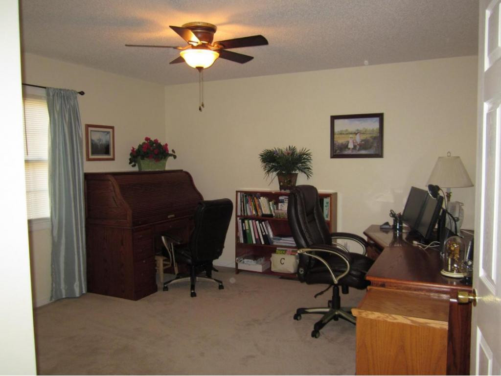 203 Rangewood Road Piney Flats, TN 37686 - Photo 18 of 24 BedroomOffice
