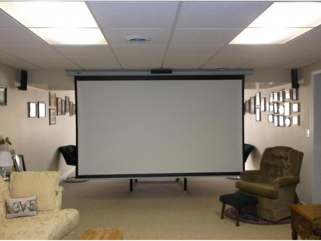 203 Rangewood Road Piney Flats, TN 37686 - Photo 22 of 24 Movie Time
