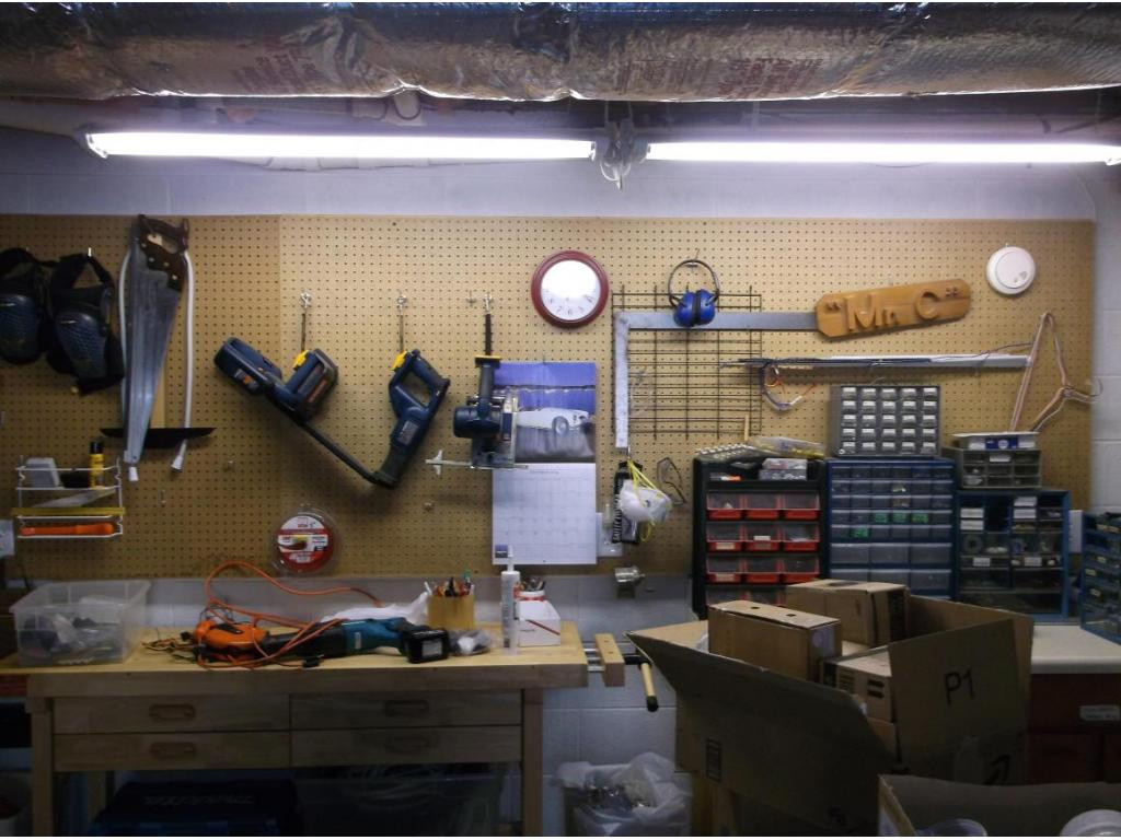 203 Rangewood Road Piney Flats, TN 37686 - Photo 4 of 24 Workshop