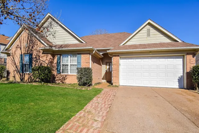 $1,810 | 9254 Tamhaven Drive, Cordova, TN 38016