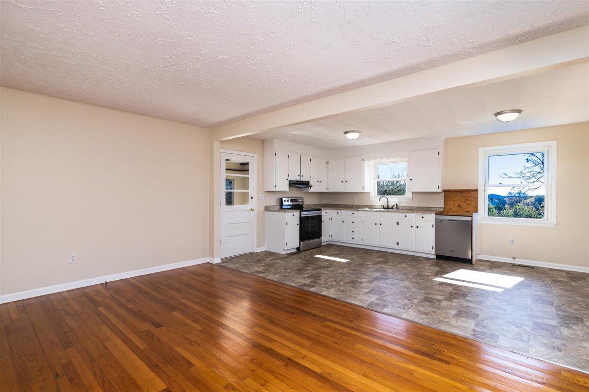 1270 Turner Branch Road Goodview, VA 24095 - Photo 4 of 33 03-03 1270 Turner Branch Rd