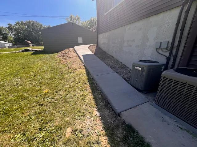 $1,250 | 1115 North Utah Avenue, Unit 2, Davenport, IA 52804