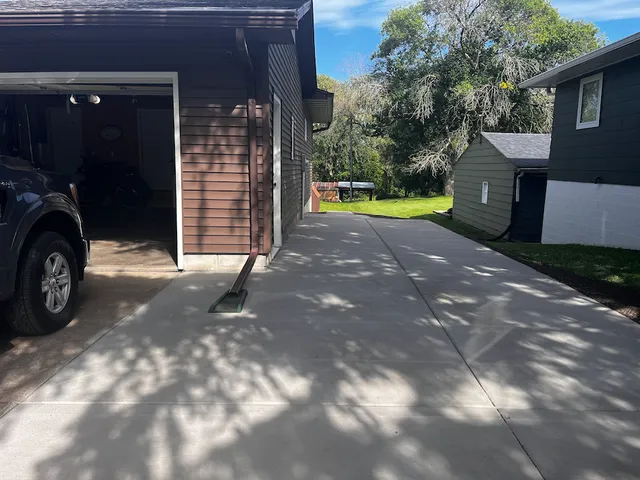 $1,250 | 1115 North Utah Avenue, Unit 2, Davenport, IA 52804