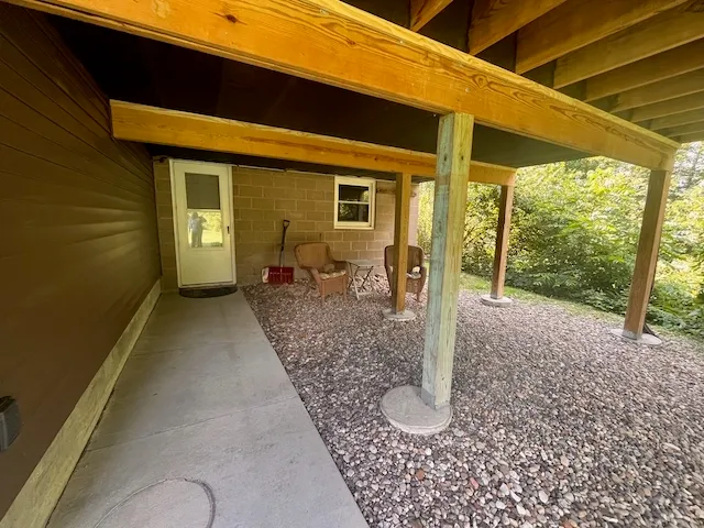 $1,250 | 1115 North Utah Avenue, Unit 2, Davenport, IA 52804