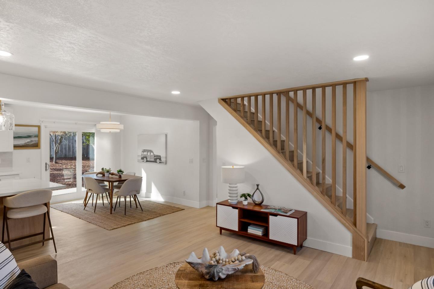 721 Oak Street Monterey, CA 93940 - Photo 5 of 25