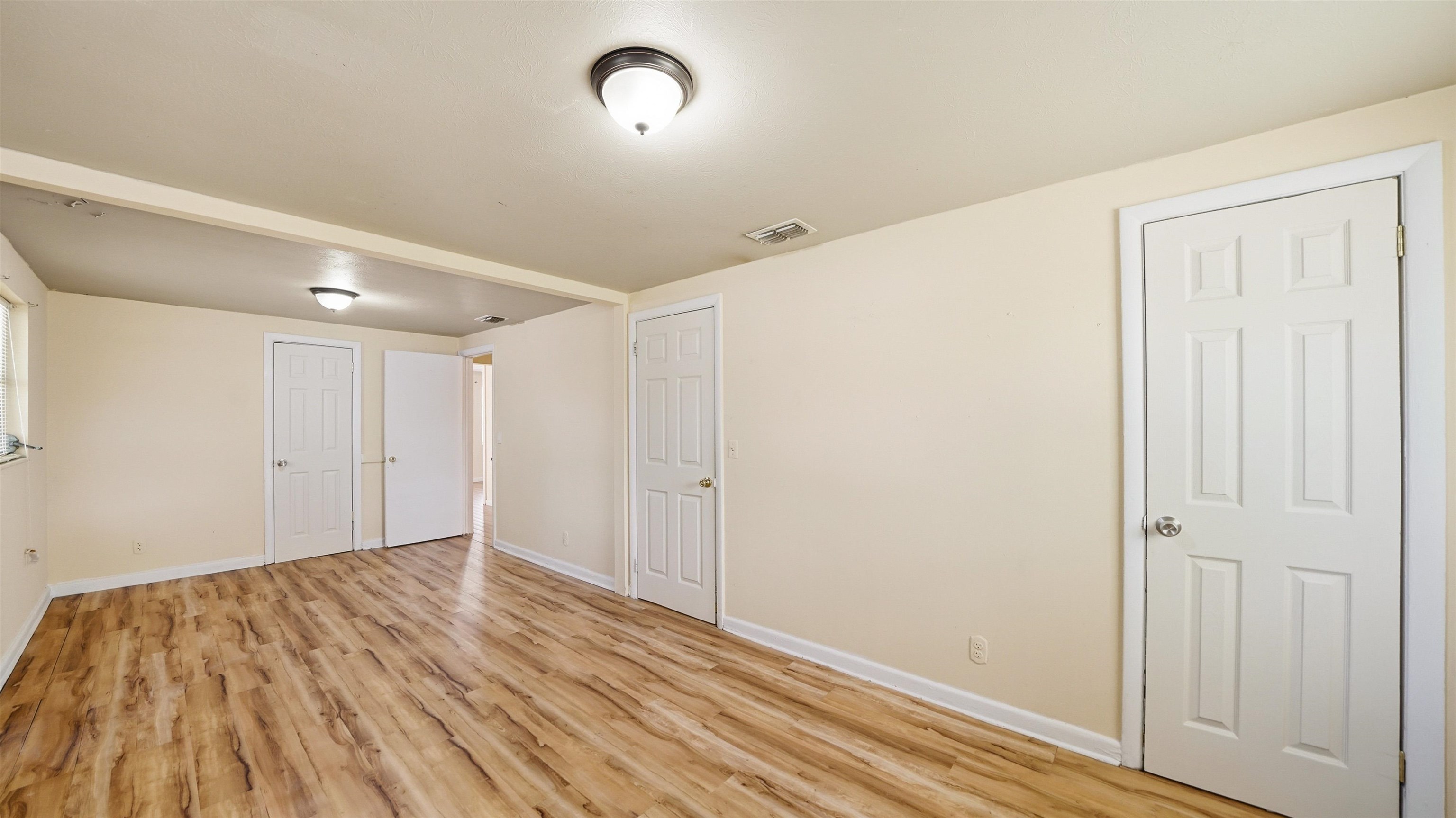 5822 Tampico Road Jacksonville, FL 32244 - Photo 9 of 36 Gallery Image 9