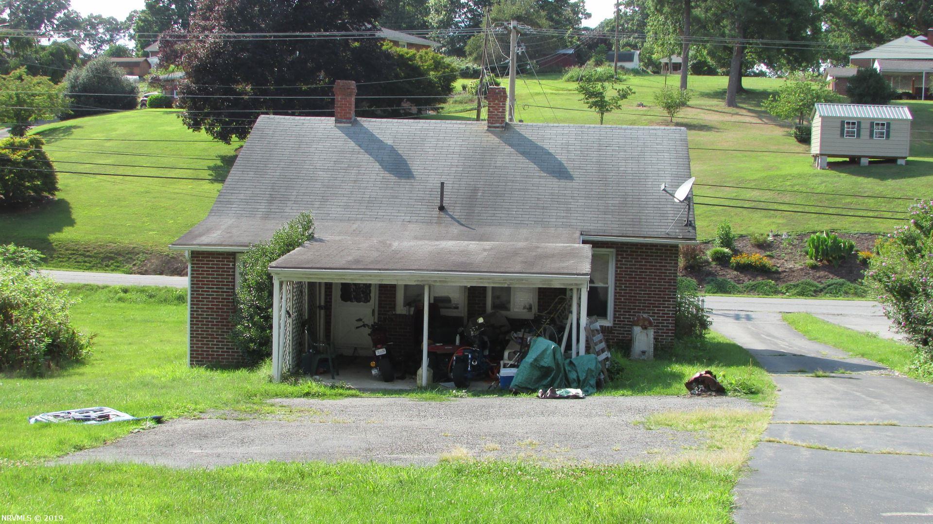 1620 Newbern Road Pulaski, VA 24301 - Photo 7 of 11 Gallery Image 7