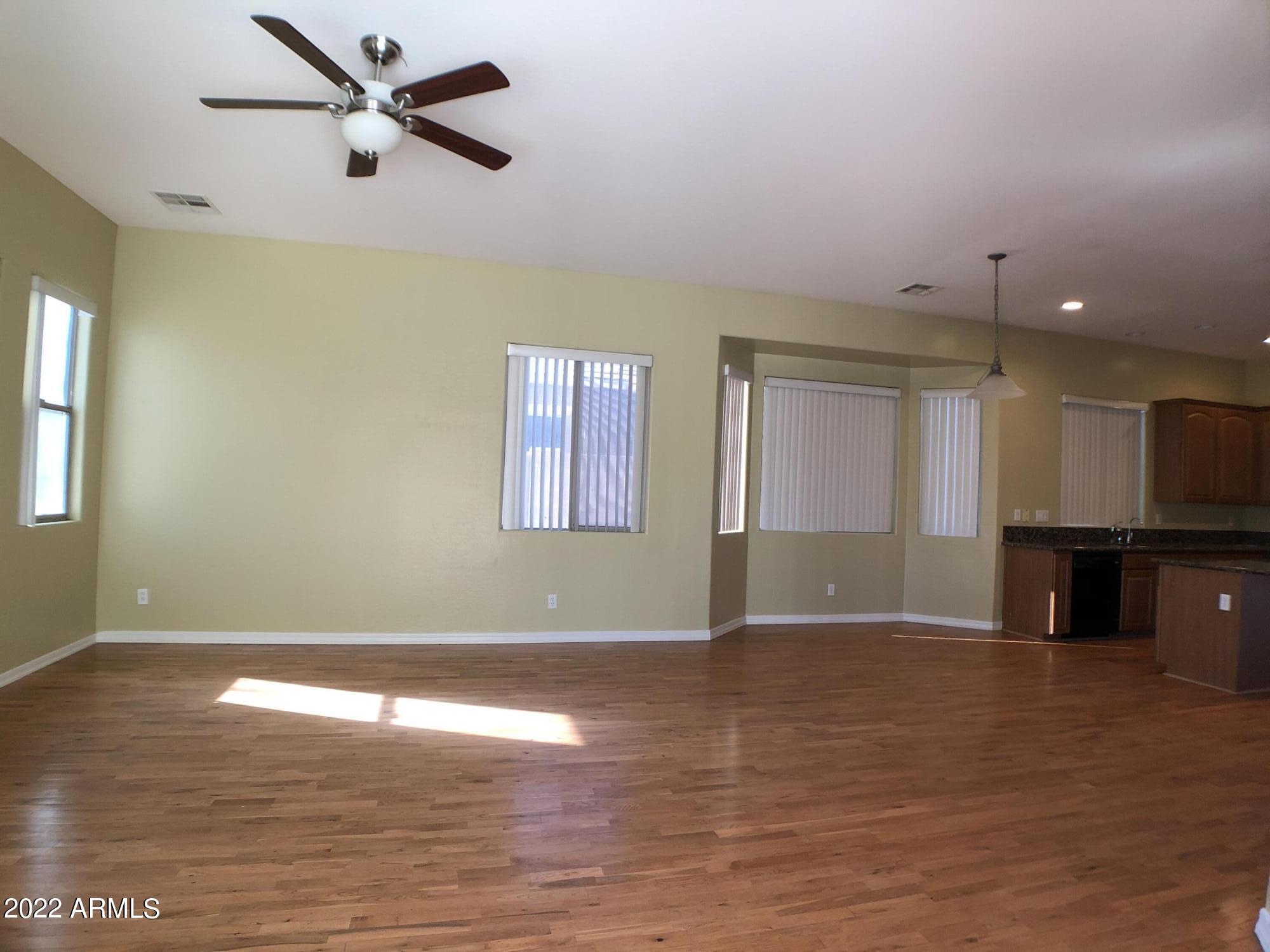 1259 East Bautista Road Gilbert, AZ 85297 - Photo 9 of 37 IMG_4727