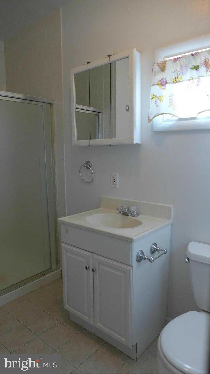 5405 Littleford Street Springfield, VA 22151 - Photo 19 of 30 Bath