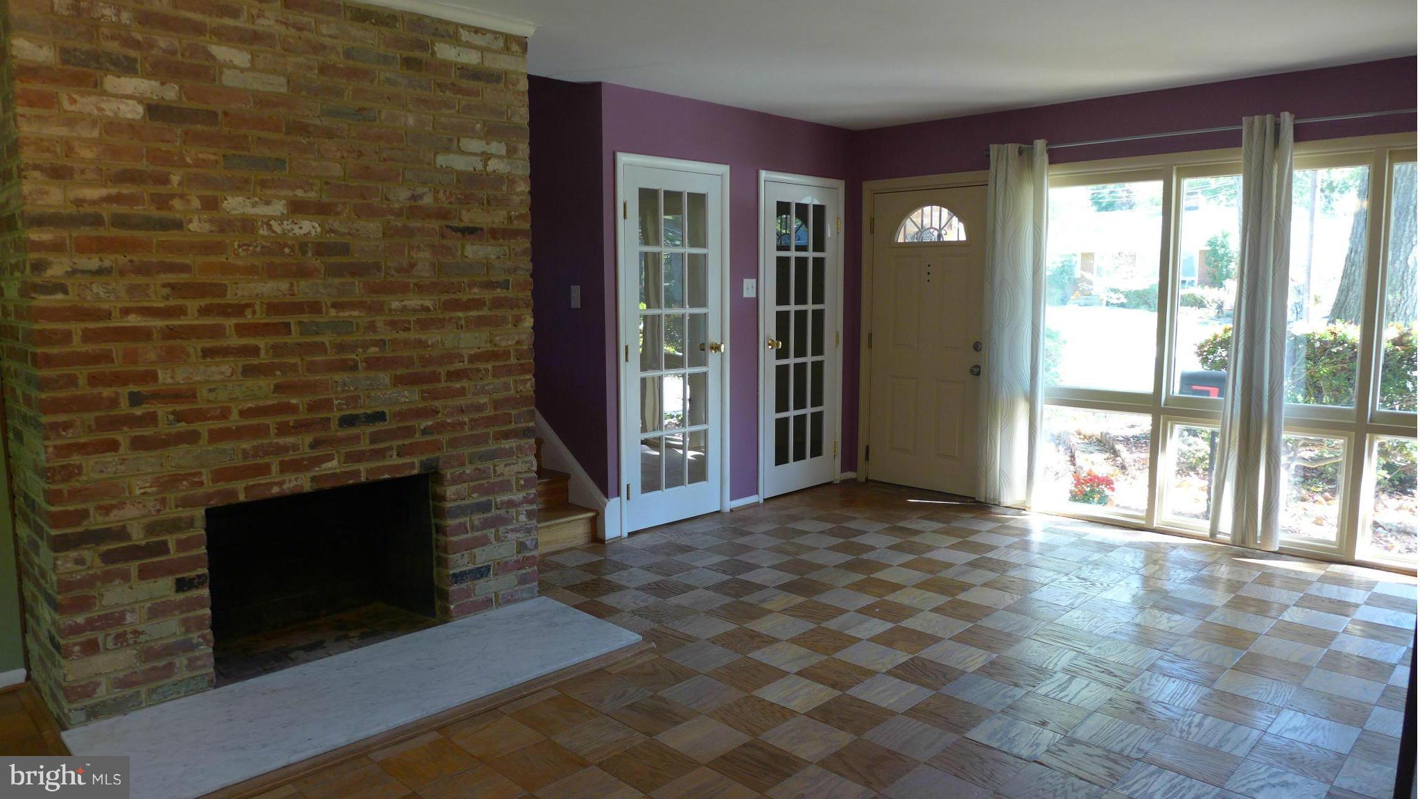 5405 Littleford Street Springfield, VA 22151 - Photo 4 of 30 Interior (General)