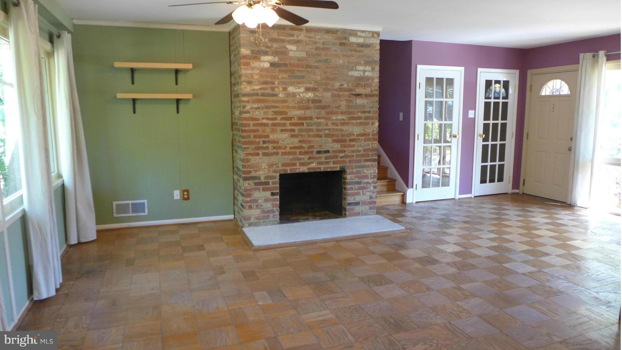 5405 Littleford Street Springfield, VA 22151 - Photo 5 of 30 Interior (General)