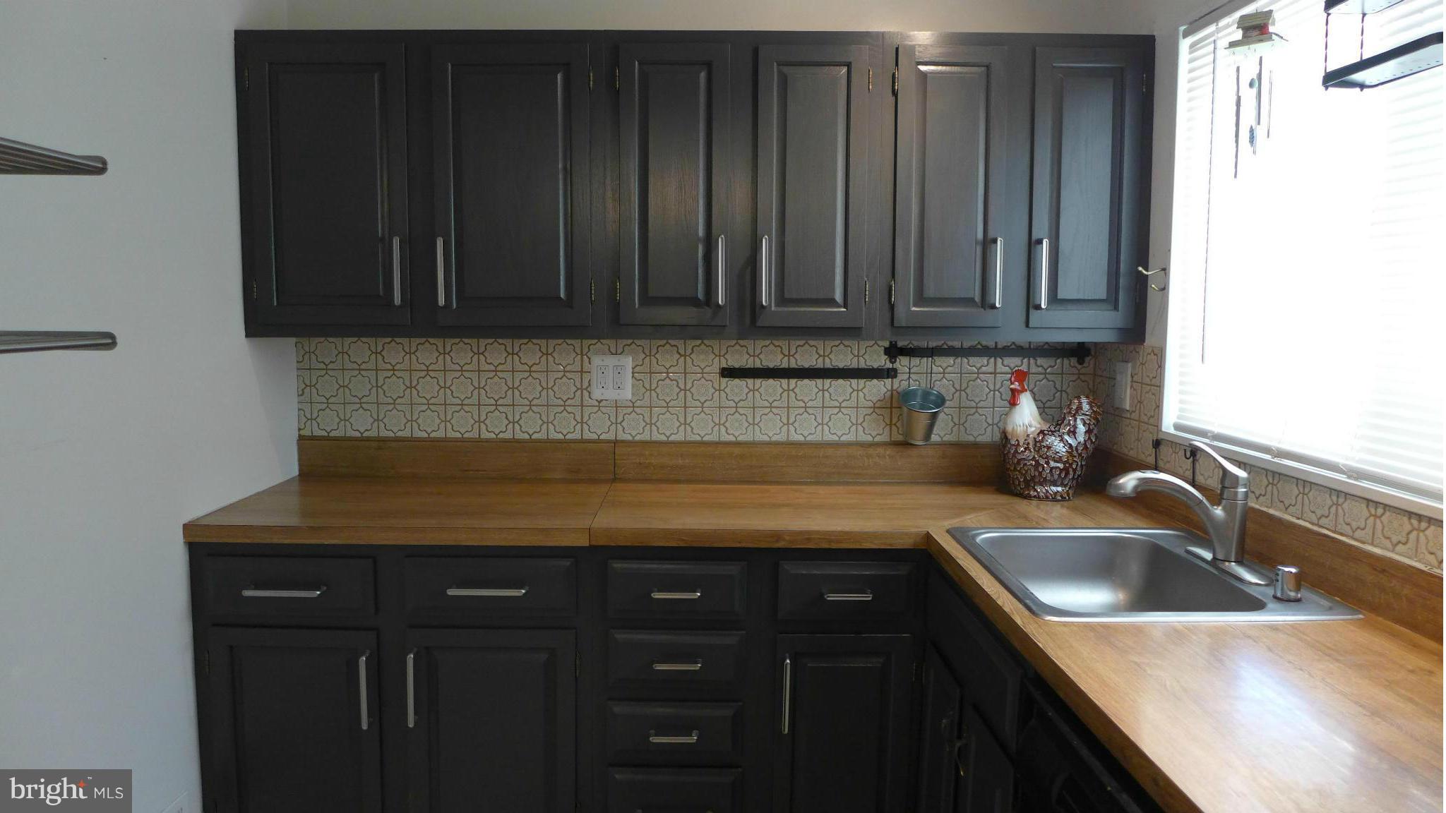 5405 Littleford Street Springfield, VA 22151 - Photo 9 of 30 Kitchen