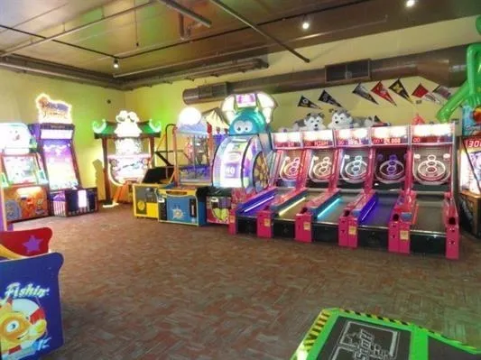 $168,500 | 2411 River Road, Unit 2536, Wisconsin Dells, WI 53965