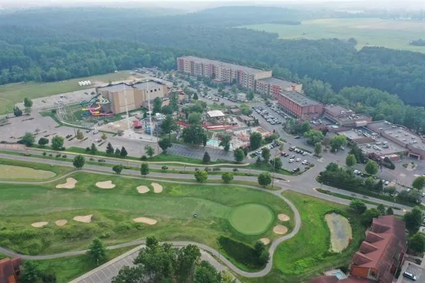 $168,500 | 2411 River Road, Unit 2536, Wisconsin Dells, WI 53965