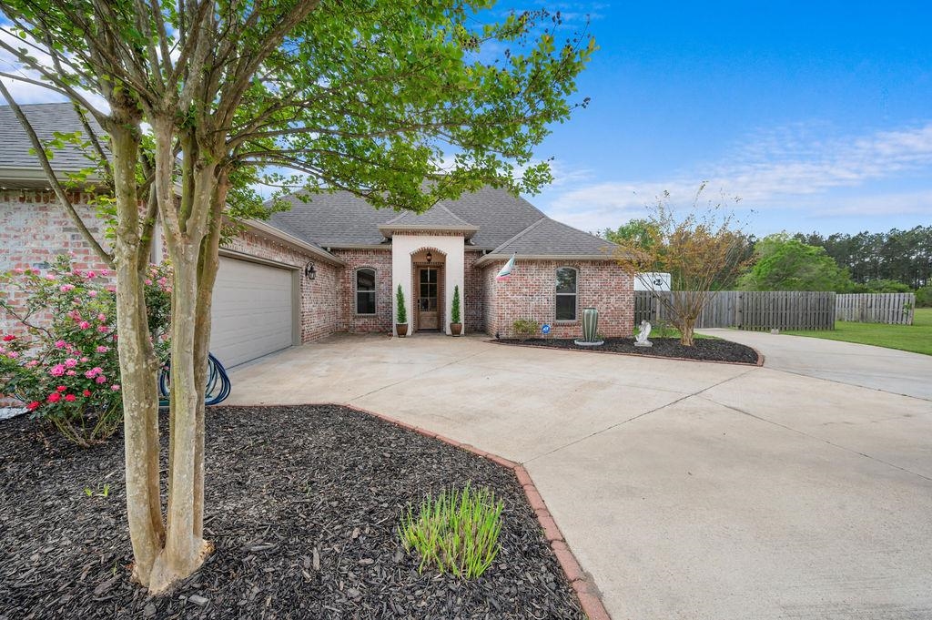 129 Landry Drive Ragley, LA 70657 - Photo 3 of 23 Gallery Image 3