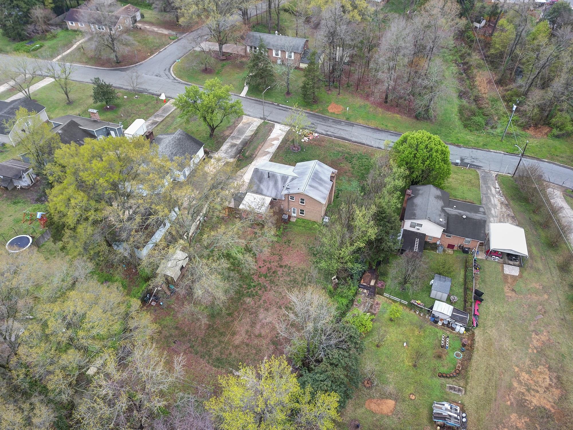 8521 Sunflower Road Charlotte, NC 28227 - Photo 34 of 36 Gallery Image 34