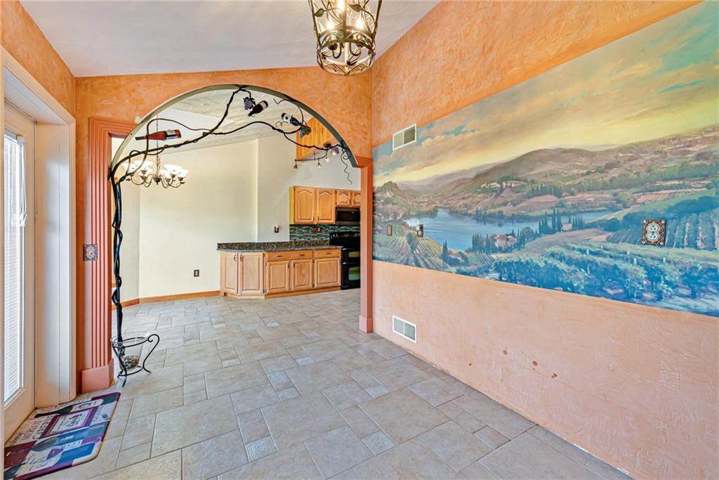 513 McGinnis Road Acme, PA 15610 - Photo 14 of 40 Gallery Image 14