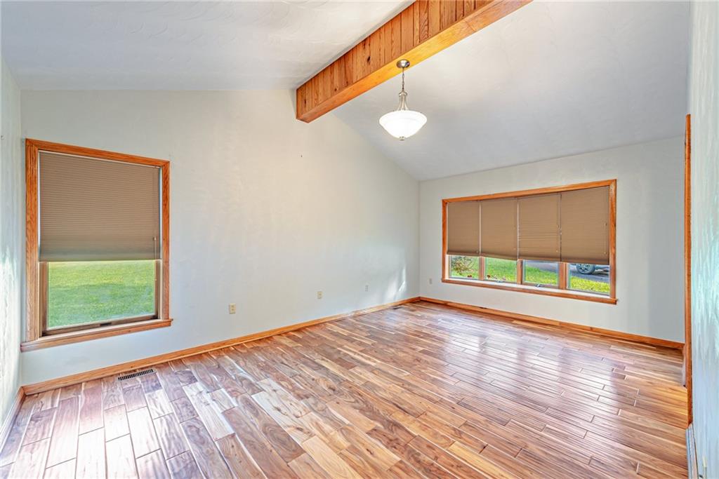 513 McGinnis Road Acme, PA 15610 - Photo 17 of 40 Gallery Image 17