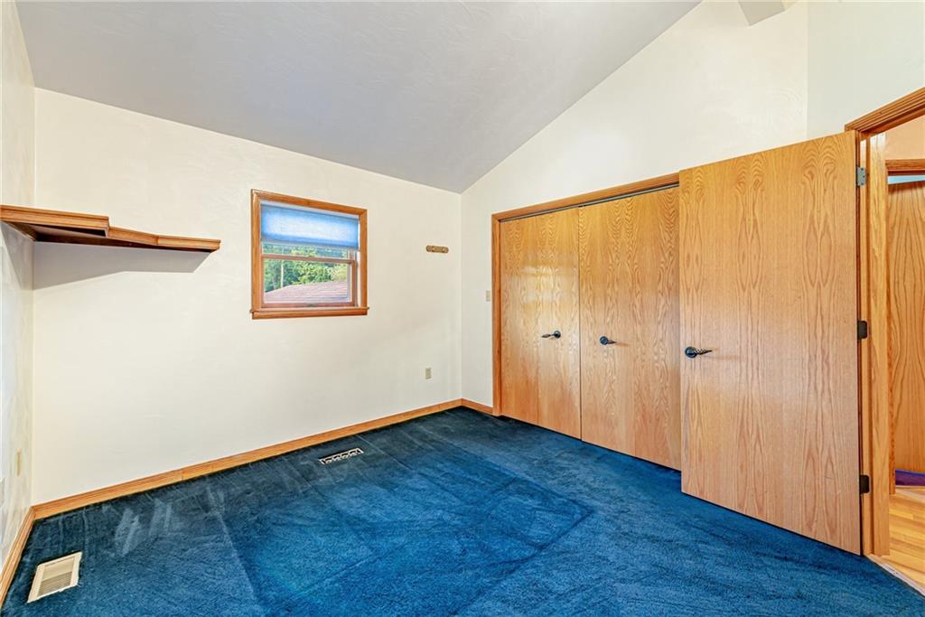 513 McGinnis Road Acme, PA 15610 - Photo 21 of 40 Gallery Image 21