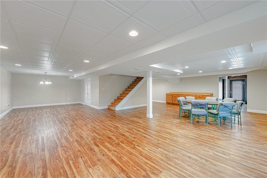 513 McGinnis Road Acme, PA 15610 - Photo 27 of 40 Gallery Image 27