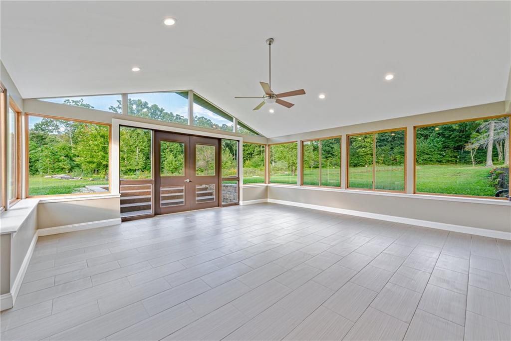 513 McGinnis Road Acme, PA 15610 - Photo 31 of 40 Gallery Image 31