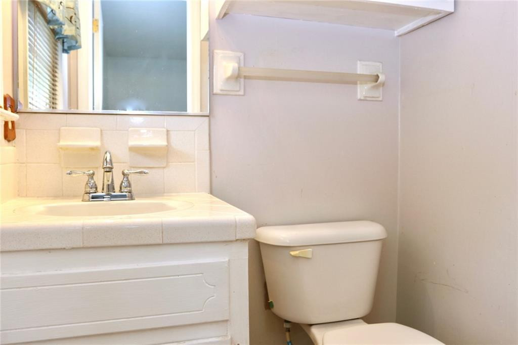 307 Ivey Road Graham, NC 27253 - Photo 17 of 29 Gallery Image 17