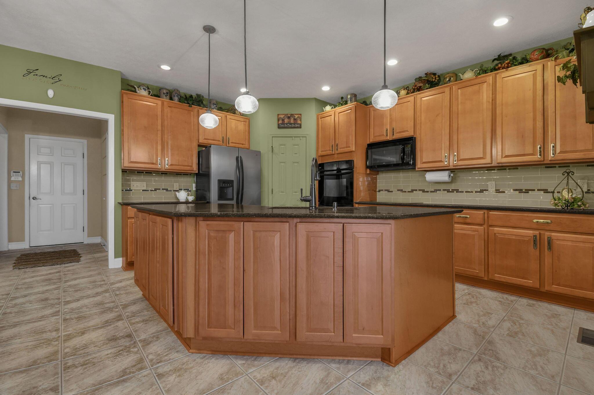 375 Buckeye Road Galion, OH 44833 - Photo 12 of 61 12-web-or-mls-375-buckeye-rd