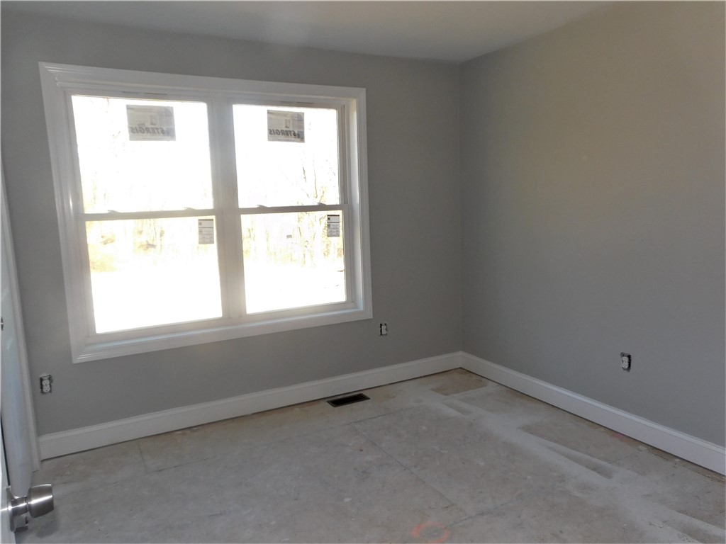 696 Main Street Hopkinton, RI 02832 - Photo 12 of 18