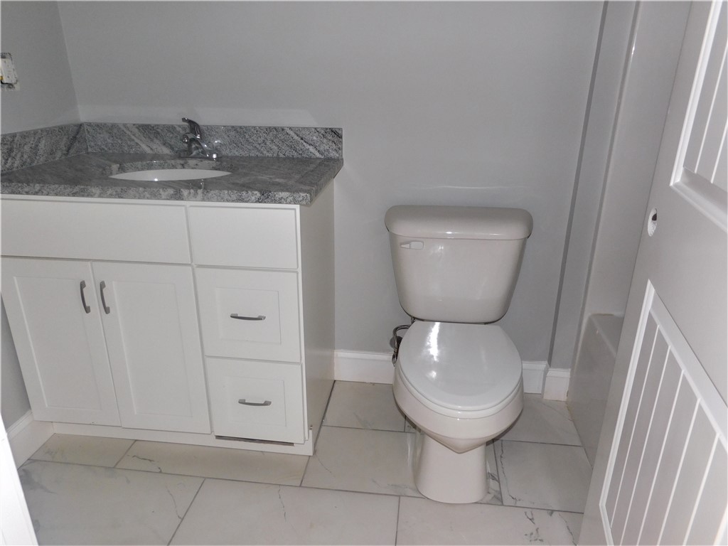 696 Main Street Hopkinton, RI 02832 - Photo 13 of 18 Guest bath