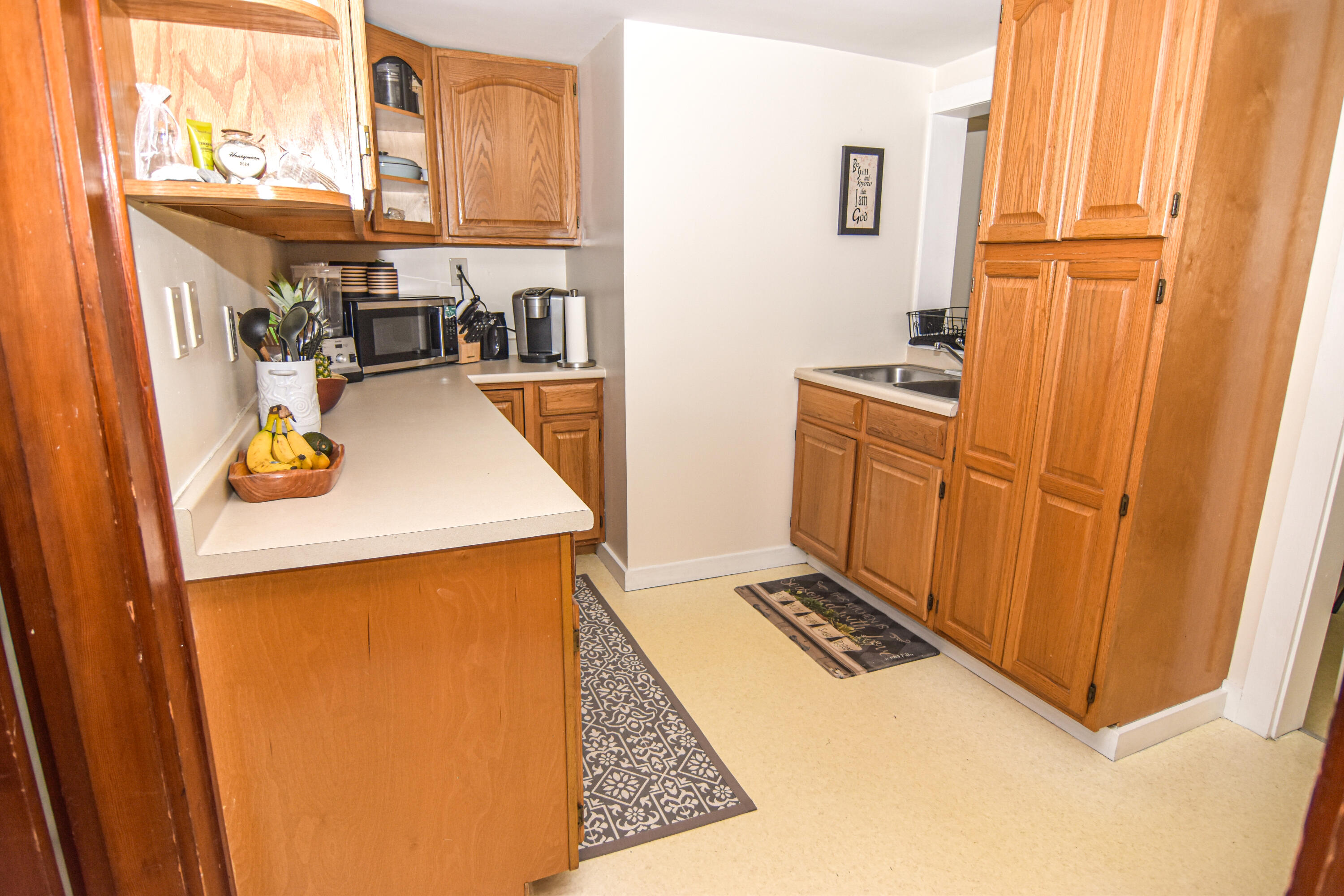 345 Main Street Saco, ME 04072 - Photo 14 of 31 Unit 4 Kitchen
