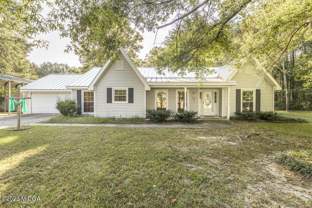 255 High Point Road Roberta, GA 31078 - Photo 4 of 43 255 High Point Rd 4