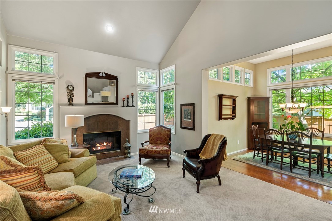 19710 89th Place Northeast Bothell, WA 98011 - Photo 3 of 30 Gallery Image 3
