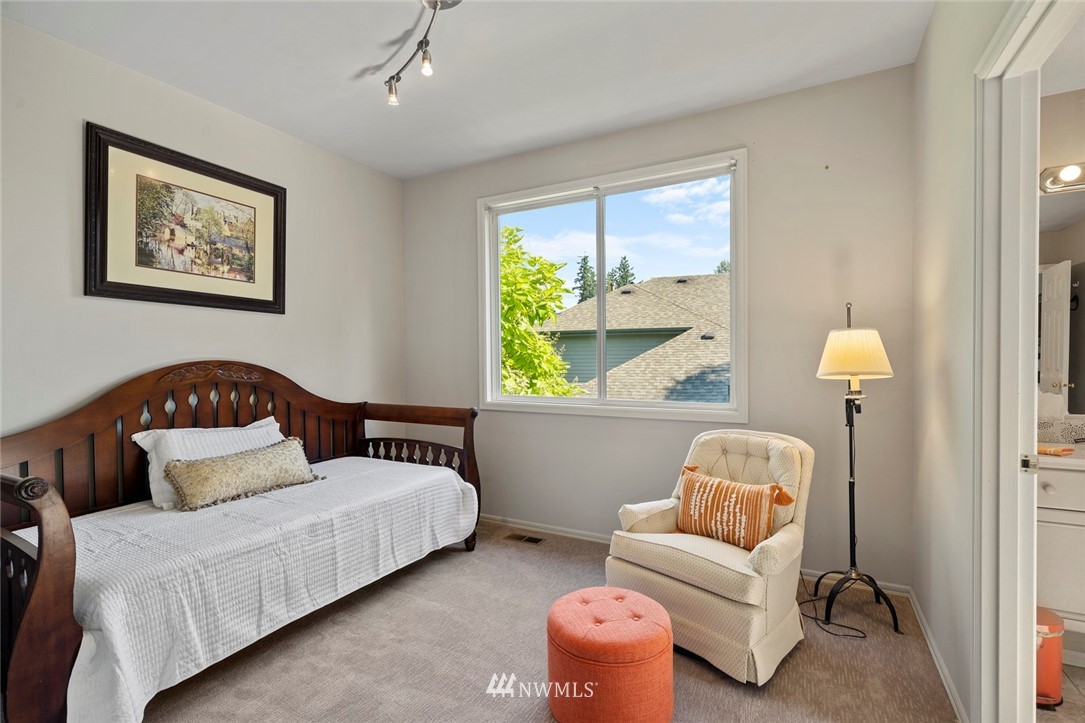 19710 89th Place Northeast Bothell, WA 98011 - Photo 21 of 30 Gallery Image 21