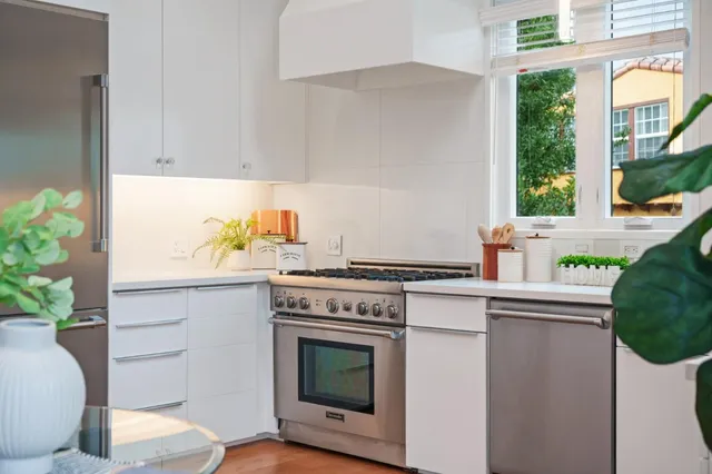 $4,380,000 | 841 Bayview Way, Redwood City, CA 94062