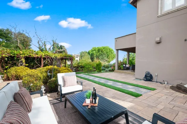 $4,380,000 | 841 Bayview Way, Redwood City, CA 94062