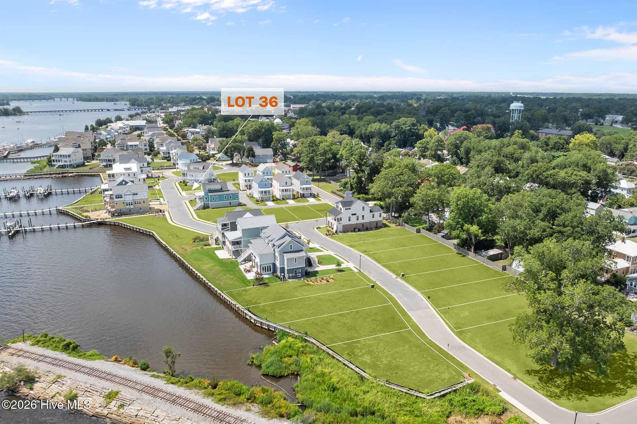 516 Front Street Washington, NC 27889 - Photo 4 of 14 Digitally enhanced and/or virtually staged images used for illustrative purposes.