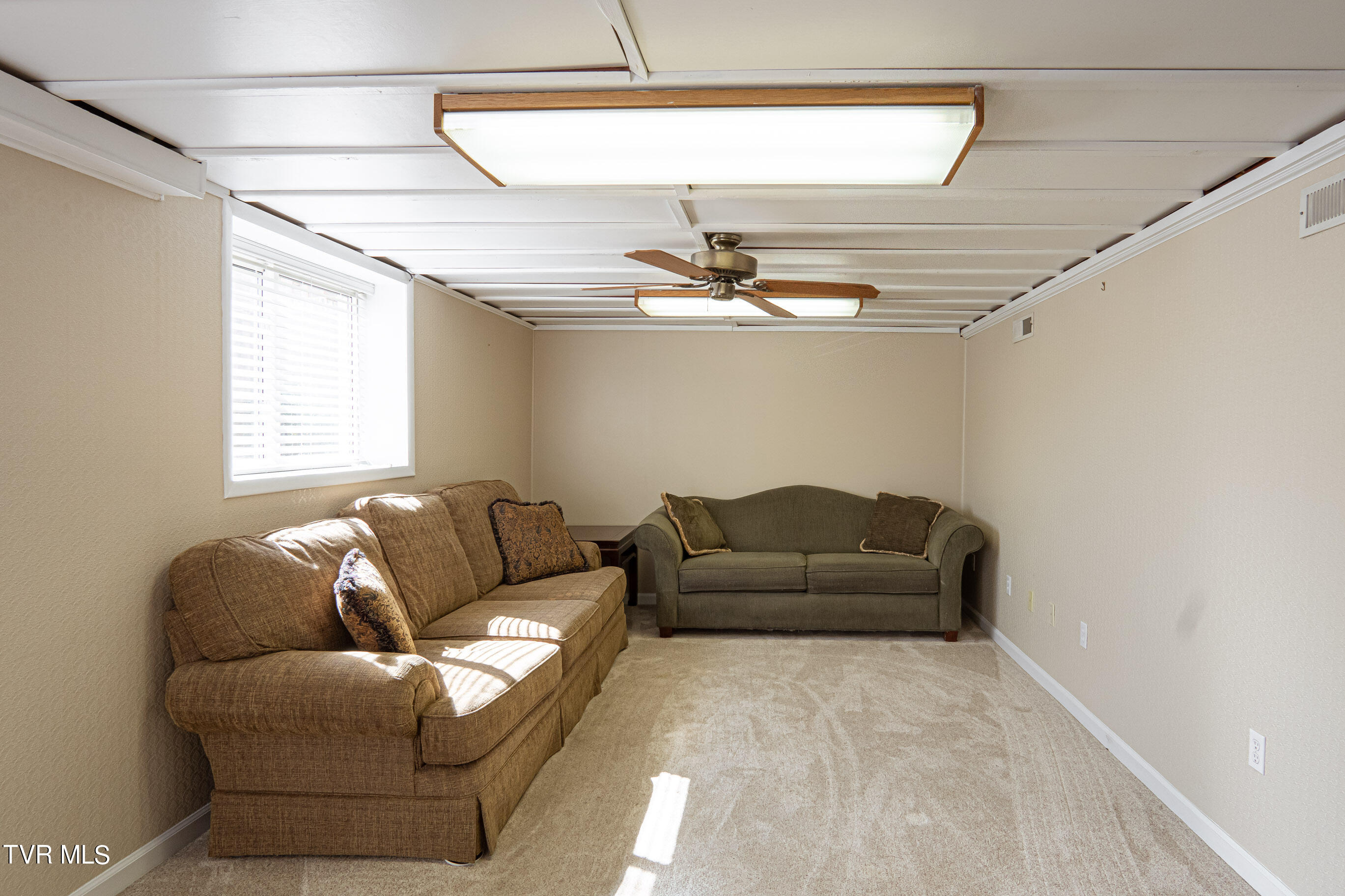 1812 Old Tusculum Road Greeneville, TN 37745 - Photo 41 of 64 DanielleRickerPhotography-28